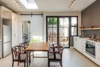 To Let 2 Bedroom Property for Rent in Woodstock Western Cape